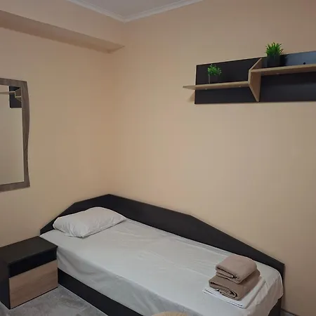 Guest house тони- атия *