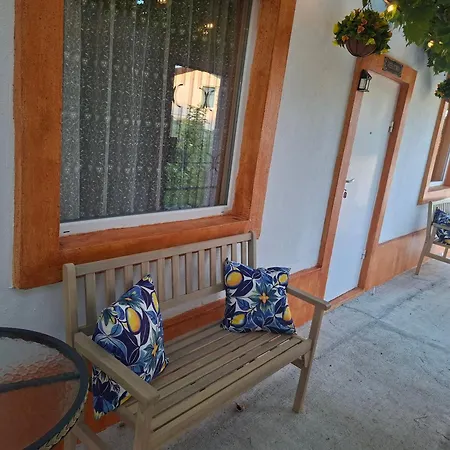 Guest house тони- атия Atiya
