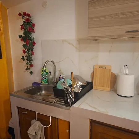 Guest house тони- атия